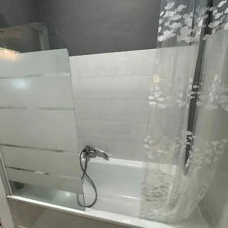 Beau 2 Pieces, Art Deco, Plein Centre Apartament