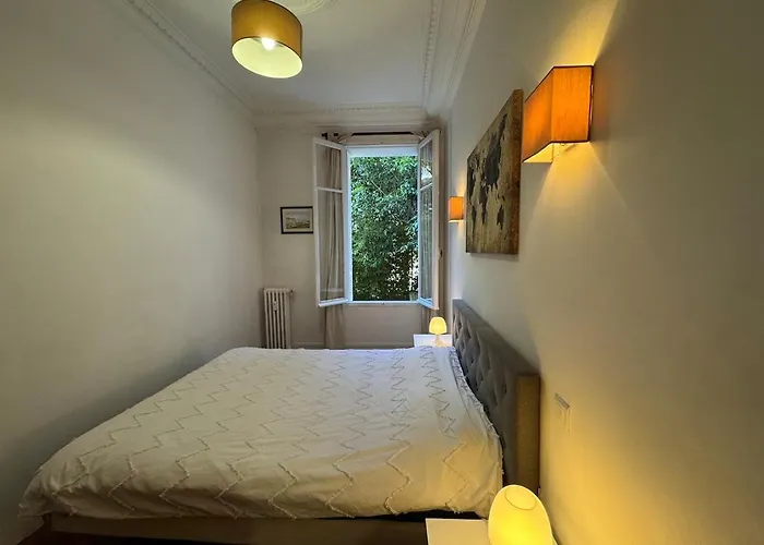 شقة Beau 2 Pieces, Art Deco, Plein Centre أنتيب