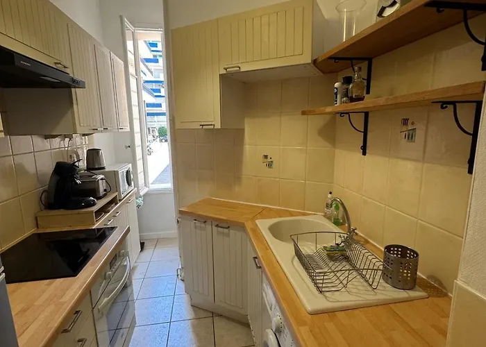 Beau 2 Pieces, Art Deco, Plein Centre أنتيب